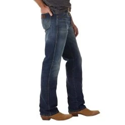 Wrangler Men's Retro Relaxed Fit Bootcut Jean JH Wash 6 Wrangler Men's Retro Relaxed Fit Bootcut Jean JH Wash -jeans shop 10WRT20JH 3